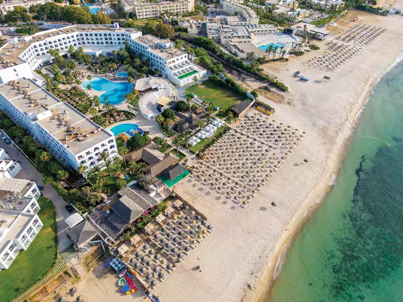 Hotel Nozha Beach Resort and Spa