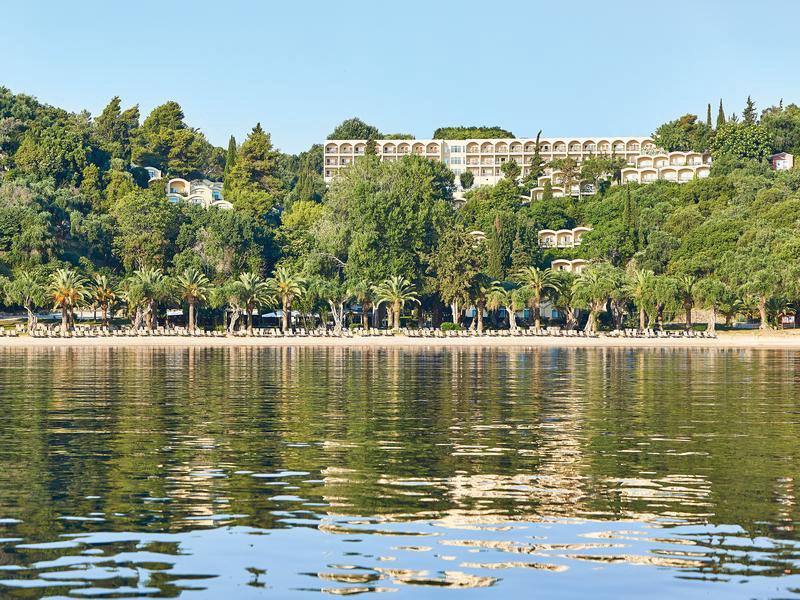 Dassia, Europe