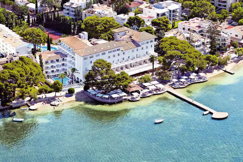 Hotel Illa d'Or