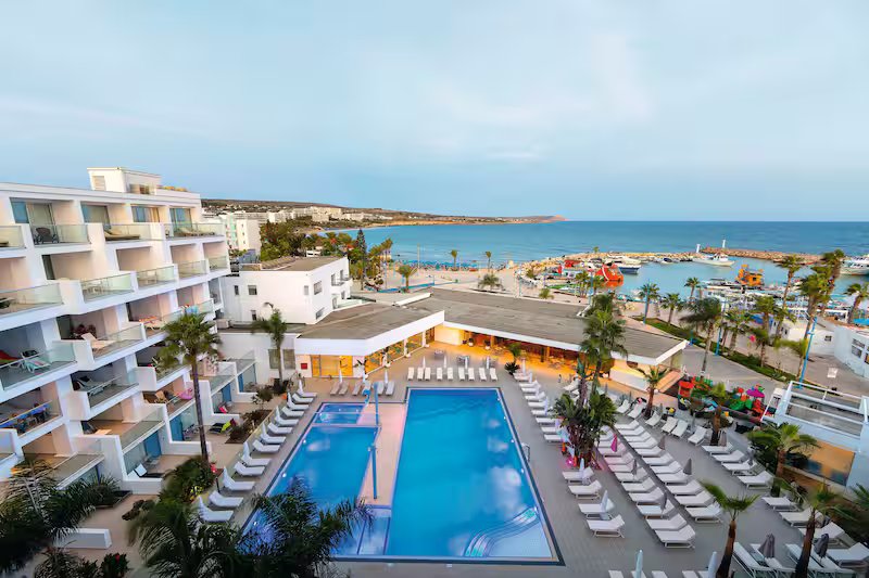 Limanaki Beach Hotel