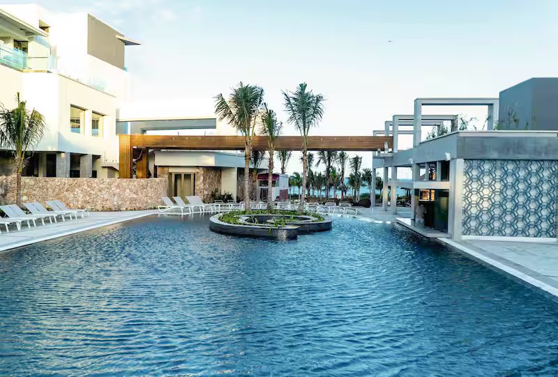 Catalonia Grand Costa Mujeres All Suites and Spa