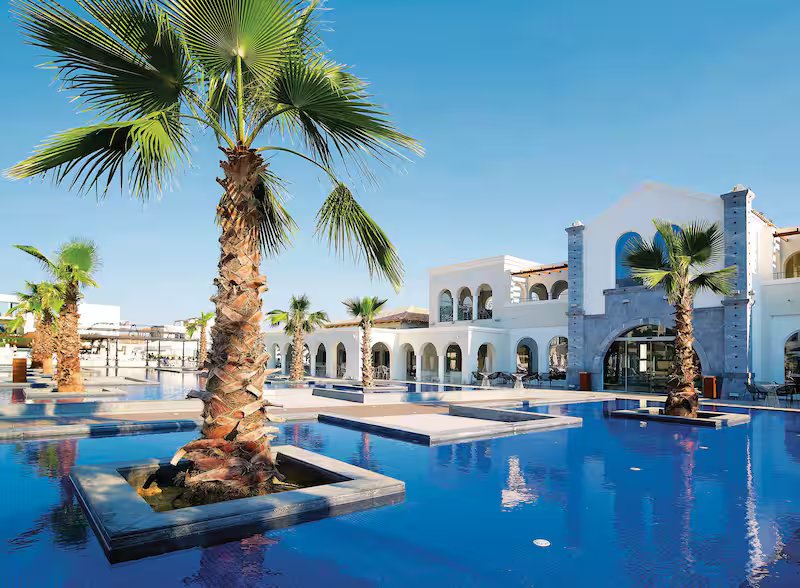 Anemos Luxury Grand Resort