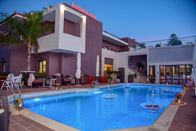 Dionisos Hotel