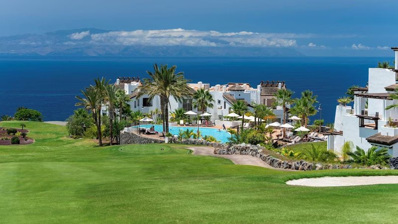 Las Terrazas de Abama Suites
